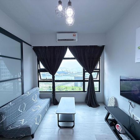 Apartamento Sunset View Jesselton Quay Near Jesselton Point Near Suria Sabah Near Gaya Street Kota Kinabalu Exterior foto