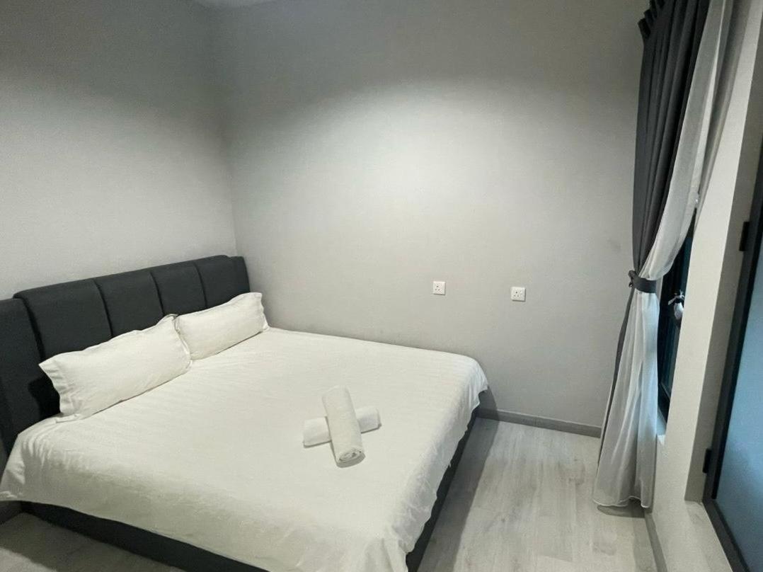 Apartamento Sunset View Jesselton Quay Near Jesselton Point Near Suria Sabah Near Gaya Street Kota Kinabalu Exterior foto