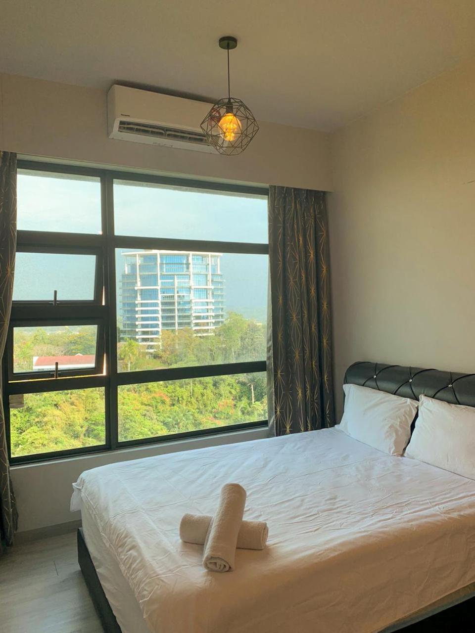 Apartamento Sunset View Jesselton Quay Near Jesselton Point Near Suria Sabah Near Gaya Street Kota Kinabalu Exterior foto